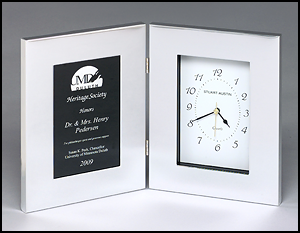 Silver Clock With Black/Silver Engravable Plate